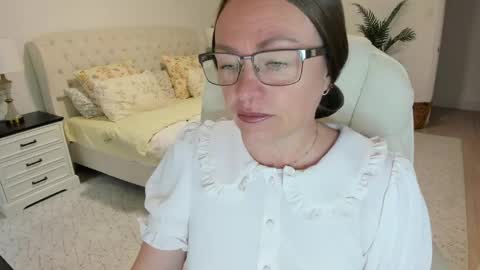 Ukrainian-woman online show from 05/02/26, 11:04
