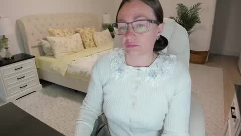 Ukrainian-woman online show from 05/14/26, 11:06