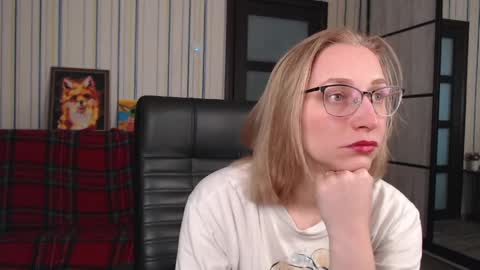 Vika online show from 04/28/26, 04:28