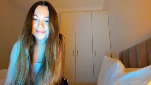 Vika   online show from 05/27/26, 09:45