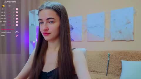 Snapshot of vikiberry chatting on 11/02/25, 04:26 vikiberry online show from 11/02/25, 04:26