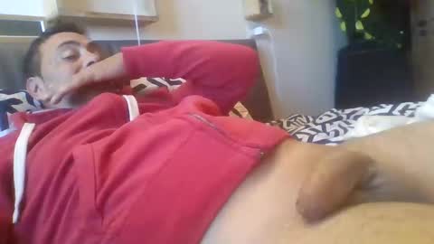 Snapshot of viking8819 chatting on 11/10/25, 12:37 viking8819 online show from 11/10/25, 12:37