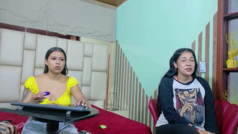 vikiTomson online show from 04/04/26, 01:08