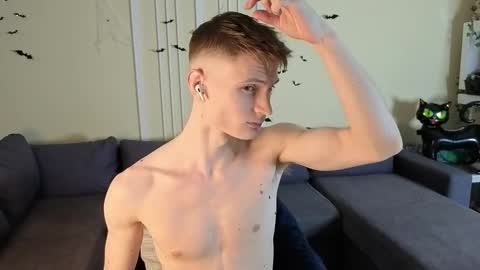 Max online show from 10/29/25, 06:09