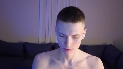 Max online show from 04/10/26, 04:33