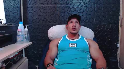 Viktor Herrera online show from 02/14/26, 03:31