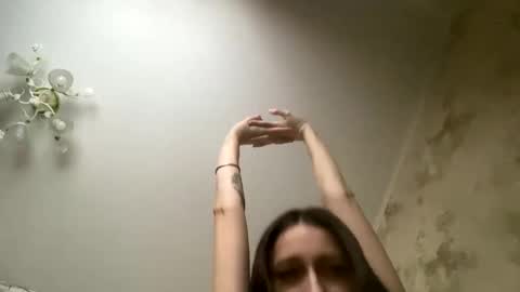 Sweett online show from 02/11/25, 01:20