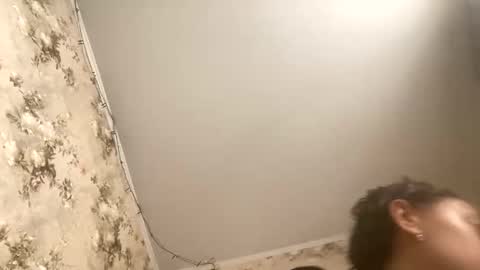 Sweett online show from 10/15/25, 11:21