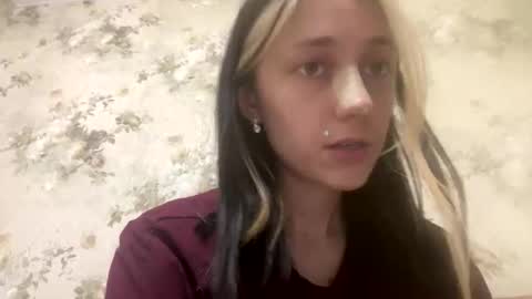 Snapshot of viktoria9898 chatting on 05/01/26, 10:58 Sweett online show from 05/01/26, 10:58
