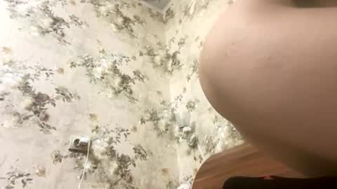 Snapshot of viktoria9898 chatting on 06/28/26, 08:37 Sweett online show from 06/28/26, 08:37