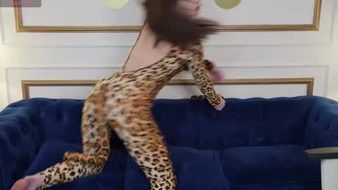 Snapshot of viktoria_storm chatting on 02/23/25, 10:31 Alisa online show from 02/23/25, 10:31