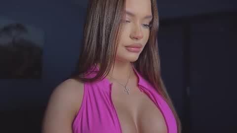 Viktoria www online show from 12/22/25, 09:01