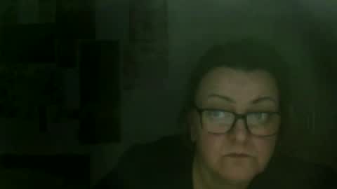 Snapshot of viktoria_xi chatting on 09/25/25, 03:49 viktoria_xi online show from 09/25/25, 03:49