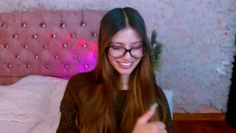 viky_evanss online show from 03/11/26, 07:31