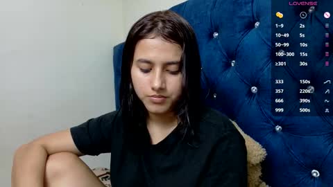 vikysexy28 online show from 03/10/26, 04:50