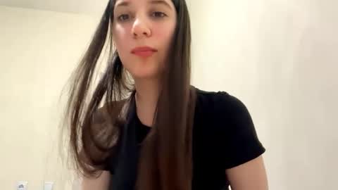 Vivien online show from 02/15/26, 09:08