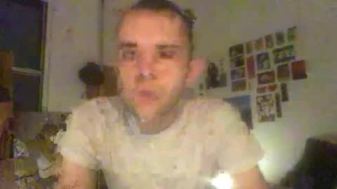 Snapshot of vince62000 chatting on 10/28/25, 02:59 vince online show from 10/28/25, 02:59