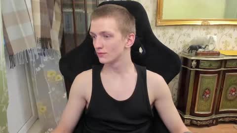 Snapshot of vince__dice chatting on 05/10/26, 05:51 Dimoooooon online show from 05/10/26, 05:51