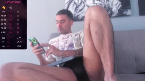 Snapshot of vince_colin chatting on 12/22/24, 02:49 VINCE online show from 12/22/24, 02:49