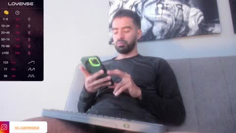 Snapshot of vince_colin chatting on 01/19/25, 11:56 VINCE online show from 01/19/25, 11:56