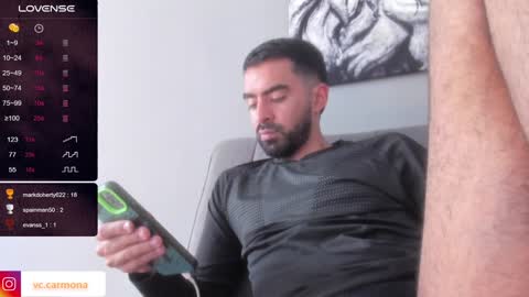 Snapshot of vince_colin chatting on 01/19/25, 06:00 VINCE online show from 01/19/25, 06:00