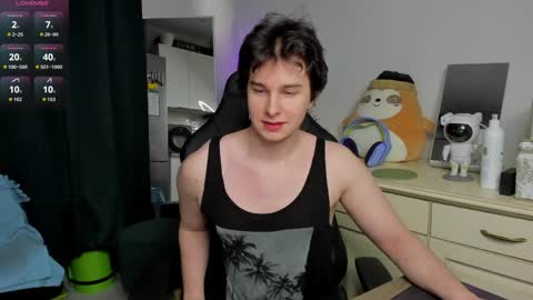 Vincent Strong online show from 04/05/26, 02:36