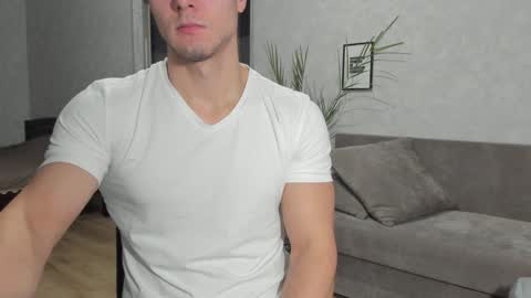 Vincent.  uncut 18cm online show from 01/03/25, 03:44