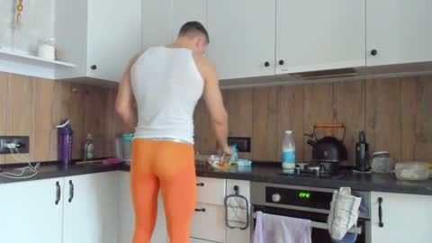 Vincent.  uncut 18cm online show from 01/16/25, 09:16