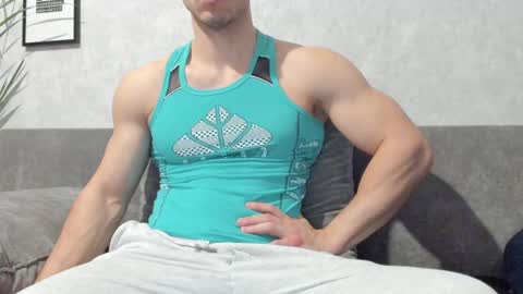 Vincent.  uncut 18cm online show from 02/10/25, 06:03