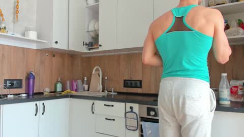 Vincent.  uncut 18cm online show from 02/24/25, 07:55