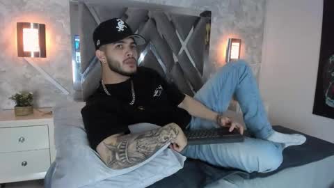 Vincent online show from 10/07/25, 03:25