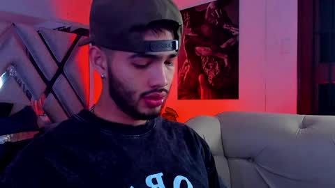 Vincent online show from 04/29/26, 05:44