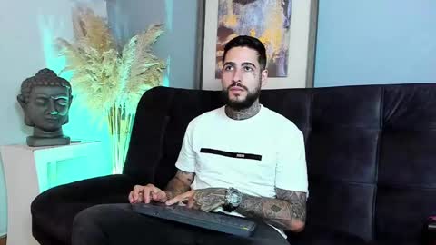 Vincent Sartori online show from 11/24/25, 07:57