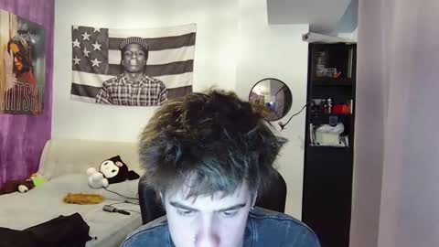 vinnie online show from 09/18/25, 08:22