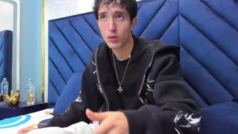 vinniematte online show from 03/02/25, 01:58