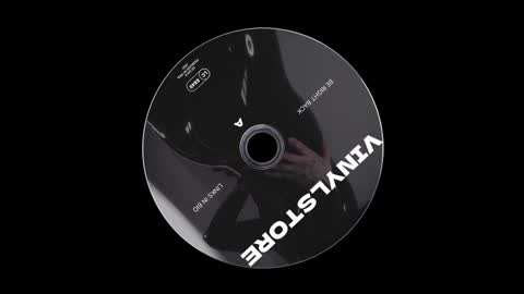 Snapshot of vinylstore chatting on 02/22/25, 11:57 Diva Silvia online show from 02/22/25, 11:57