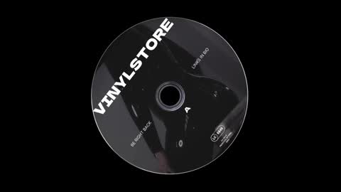 Snapshot of vinylstore chatting on 02/23/25, 12:05 Diva Silvia online show from 02/23/25, 12:05