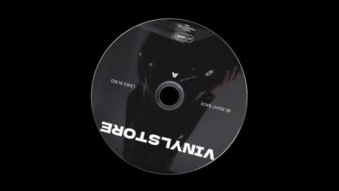 Snapshot of vinylstore chatting on 02/26/25, 12:03 Diva Silvia online show from 02/26/25, 12:03