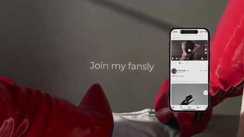 Diva Silvia online show from 11/12/25, 04:18