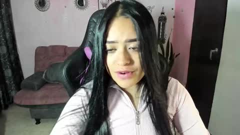 Daniela online show from 09/17/25, 06:04