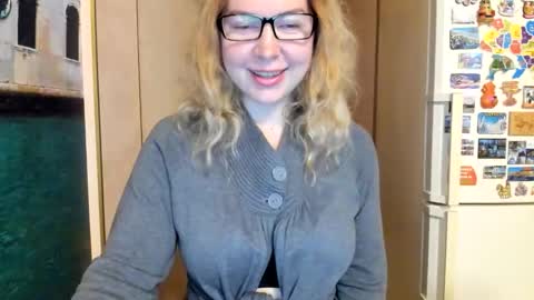 viodetta online show from 10/24/25, 06:59