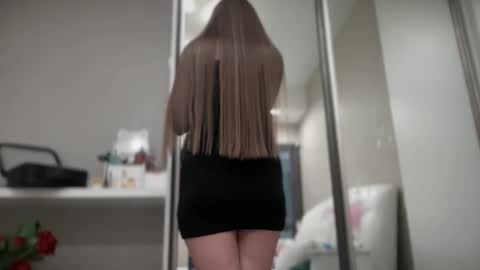 Funny  girl online show from 03/05/25, 07:38