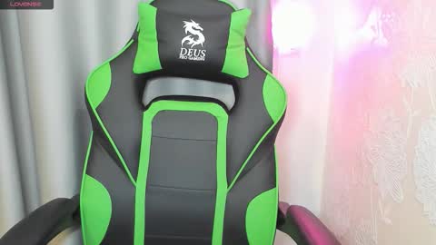 Funny  girl online show from 10/05/25, 09:51