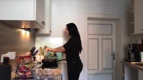 Vio online show from 11/04/25, 12:04