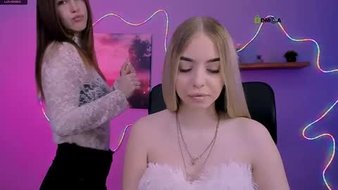 viola_sweet_ online show from 06/01/26, 08:49