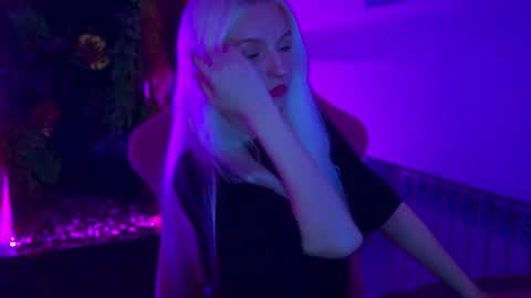 violamore online show from 06/09/26, 07:14