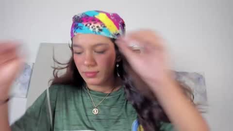 Violet online show from 02/19/25, 01:18