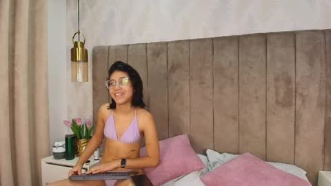 Violeta online show from 04/29/26, 11:47