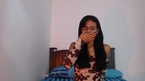 Violet online show from 02/16/26, 02:13