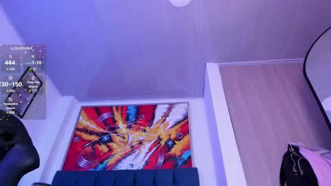           online show from 11/21/25, 10:14